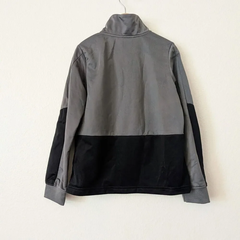 Nike boys gray
